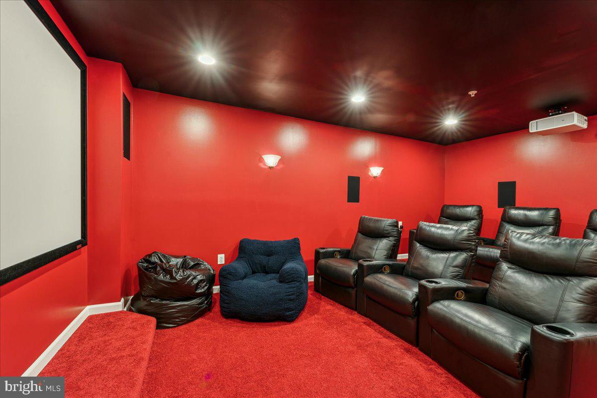 WOODBURN ESTATES - Residential