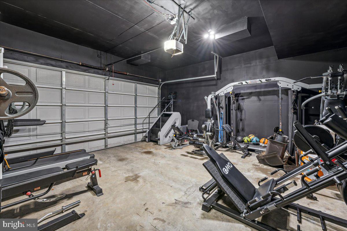 WOODBURN ESTATES - Residential