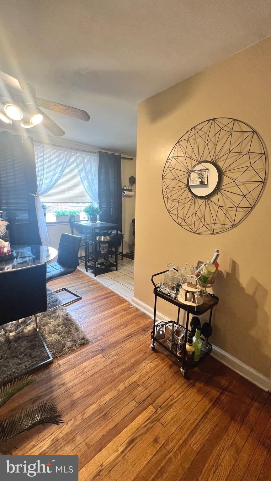 MAYFAIR - Residential