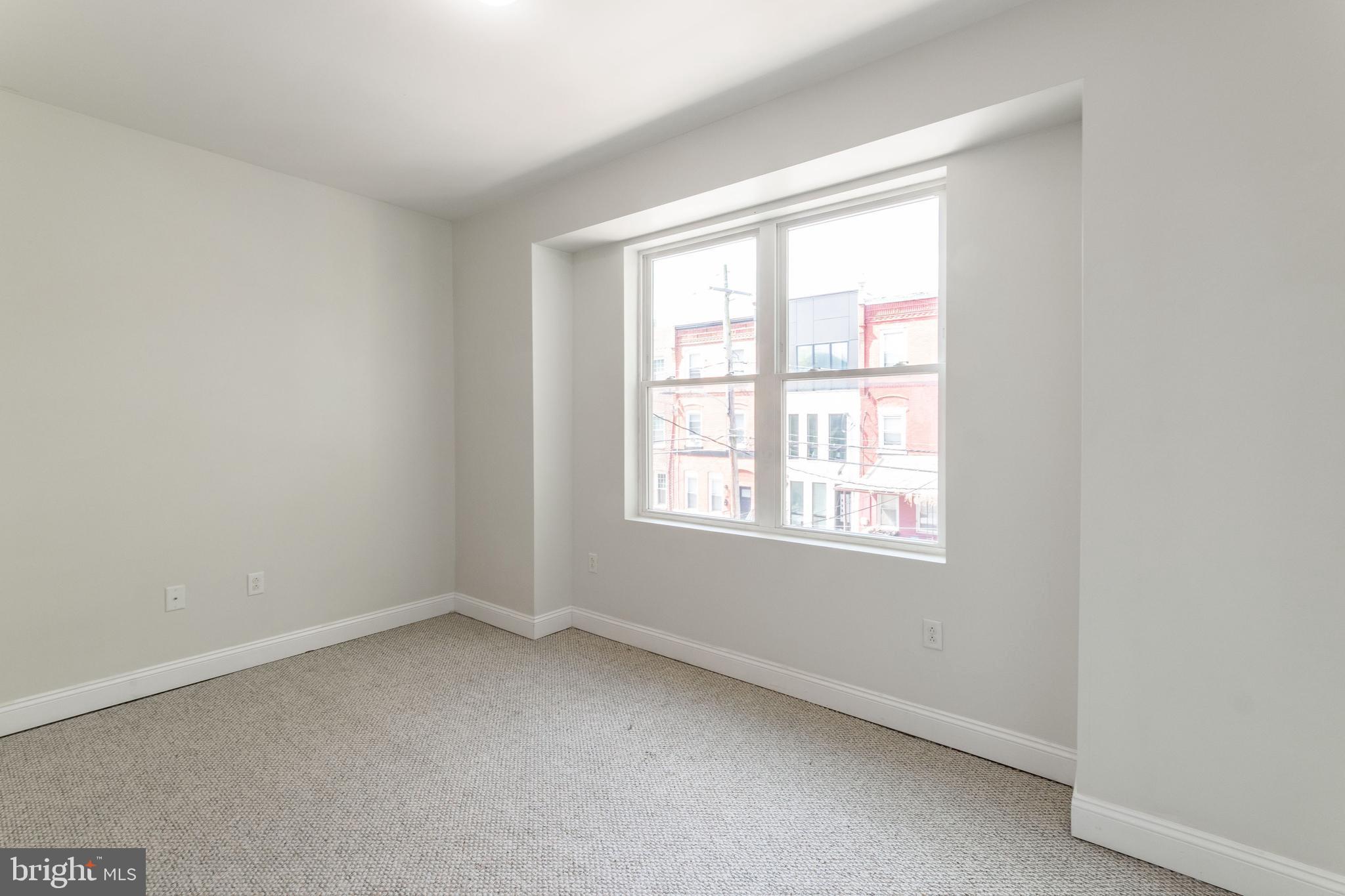 UNIVERSITY CITY - Residential Lease