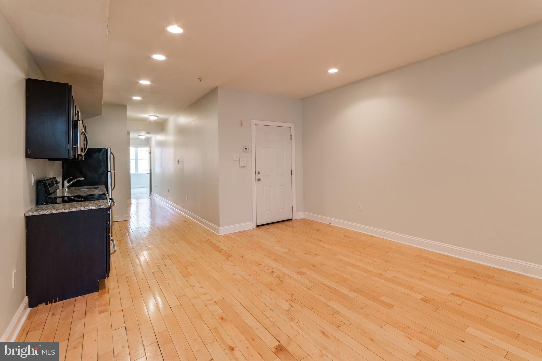 UNIVERSITY CITY - Residential Lease