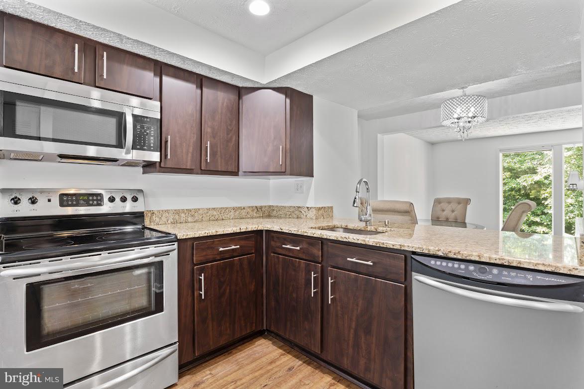 GREENCASTLE MANOR - Residential