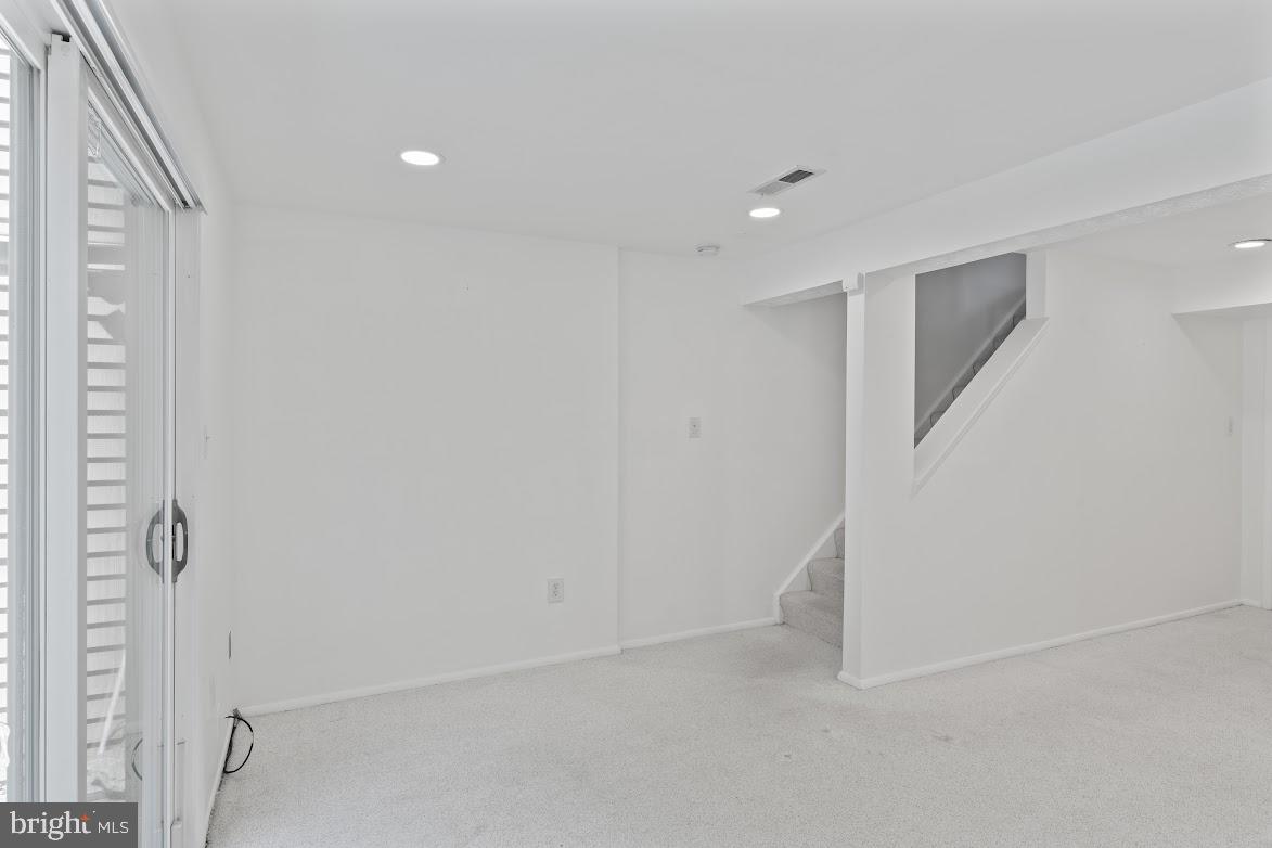 GREENCASTLE MANOR - Residential