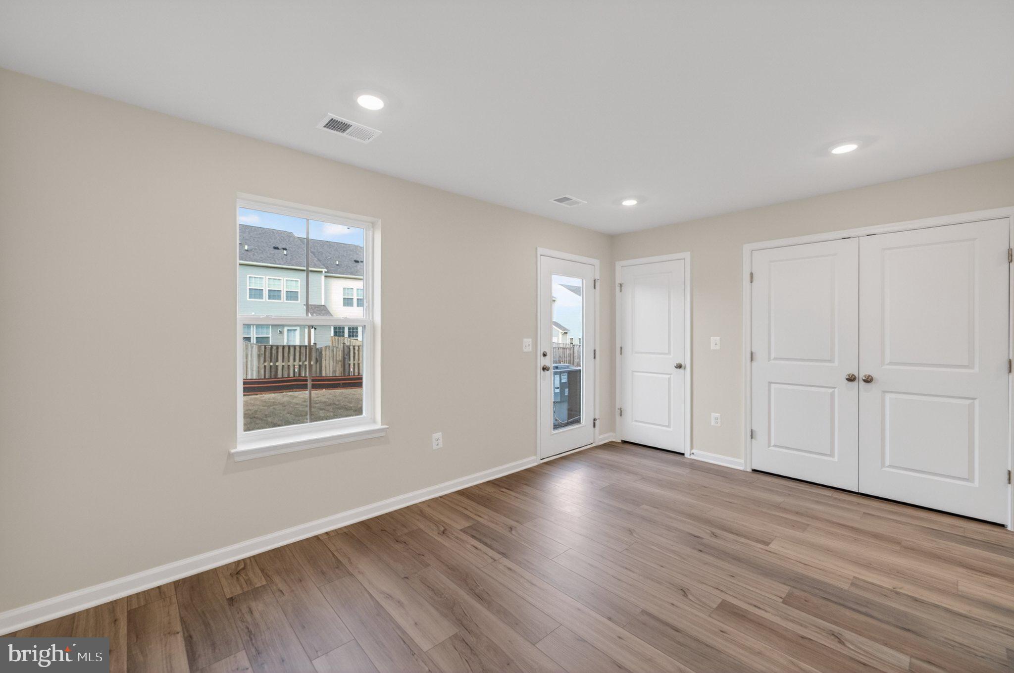 THE GALLERY - Residential Lease