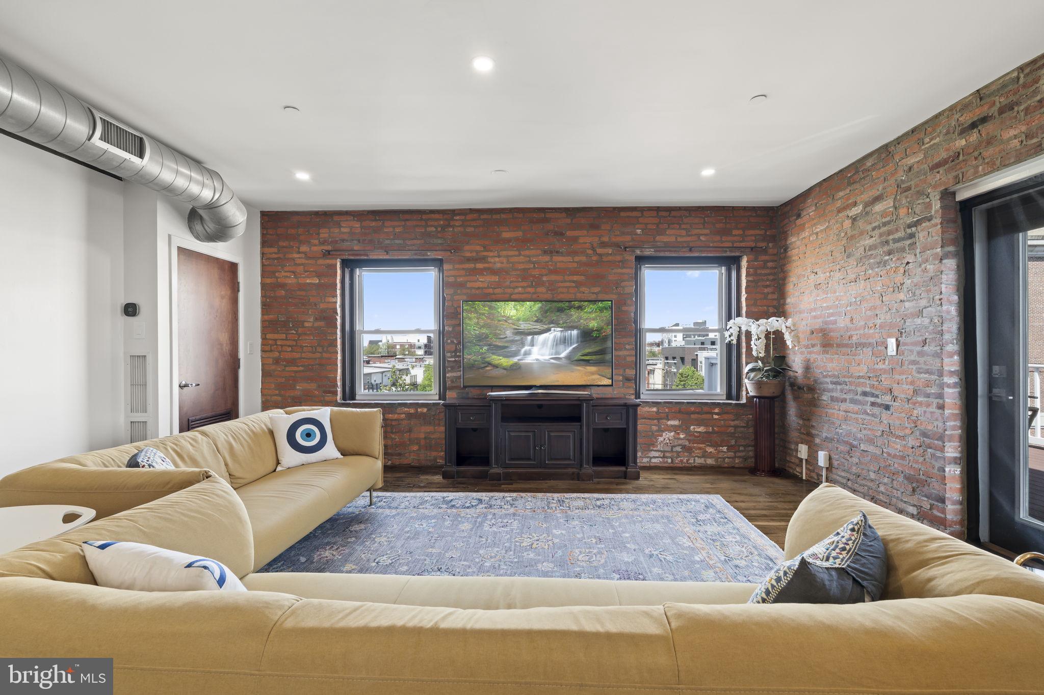 735 S 12TH STREET 403