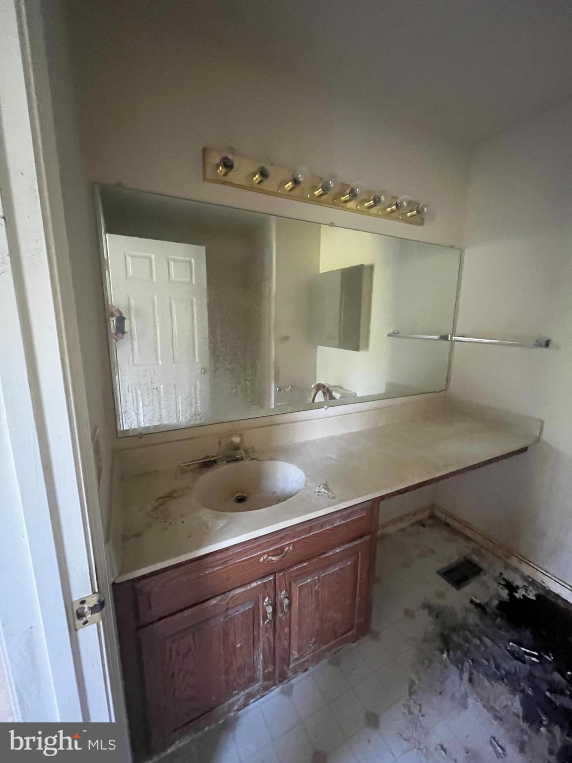 COLD SPRING ESTATES - Residential