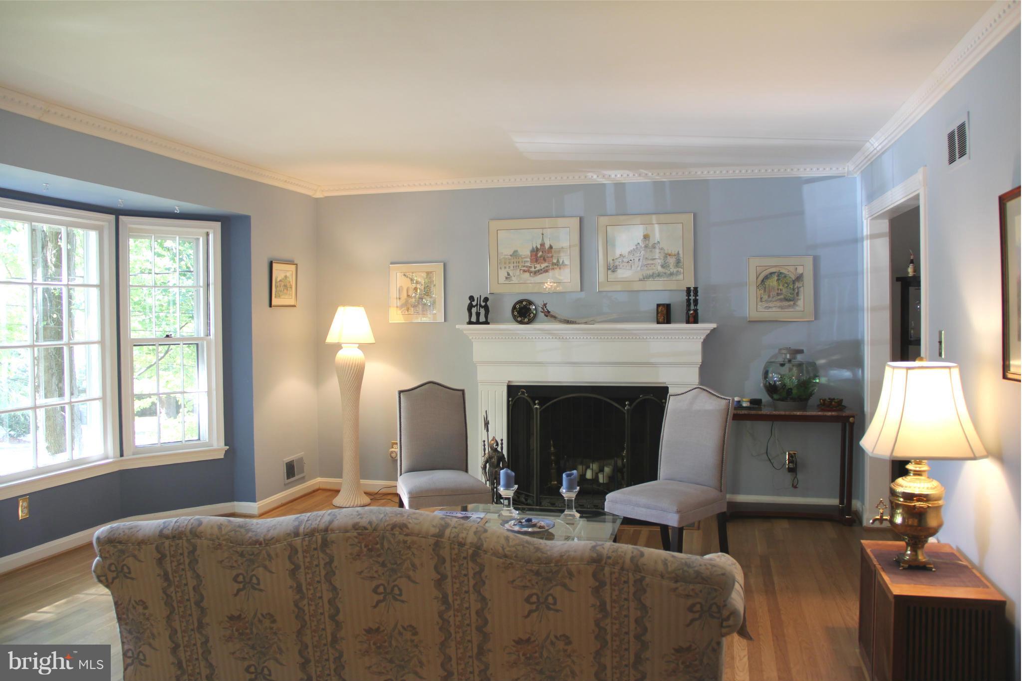 GOLF CLUB MANOR - Residential