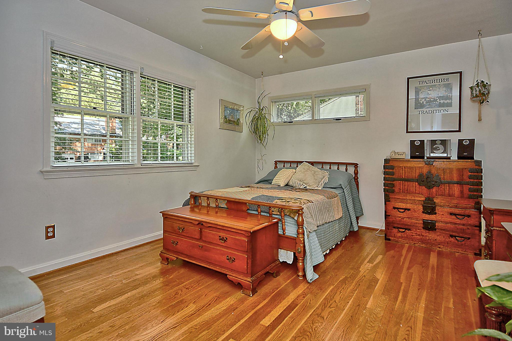 GOLF CLUB MANOR - Residential