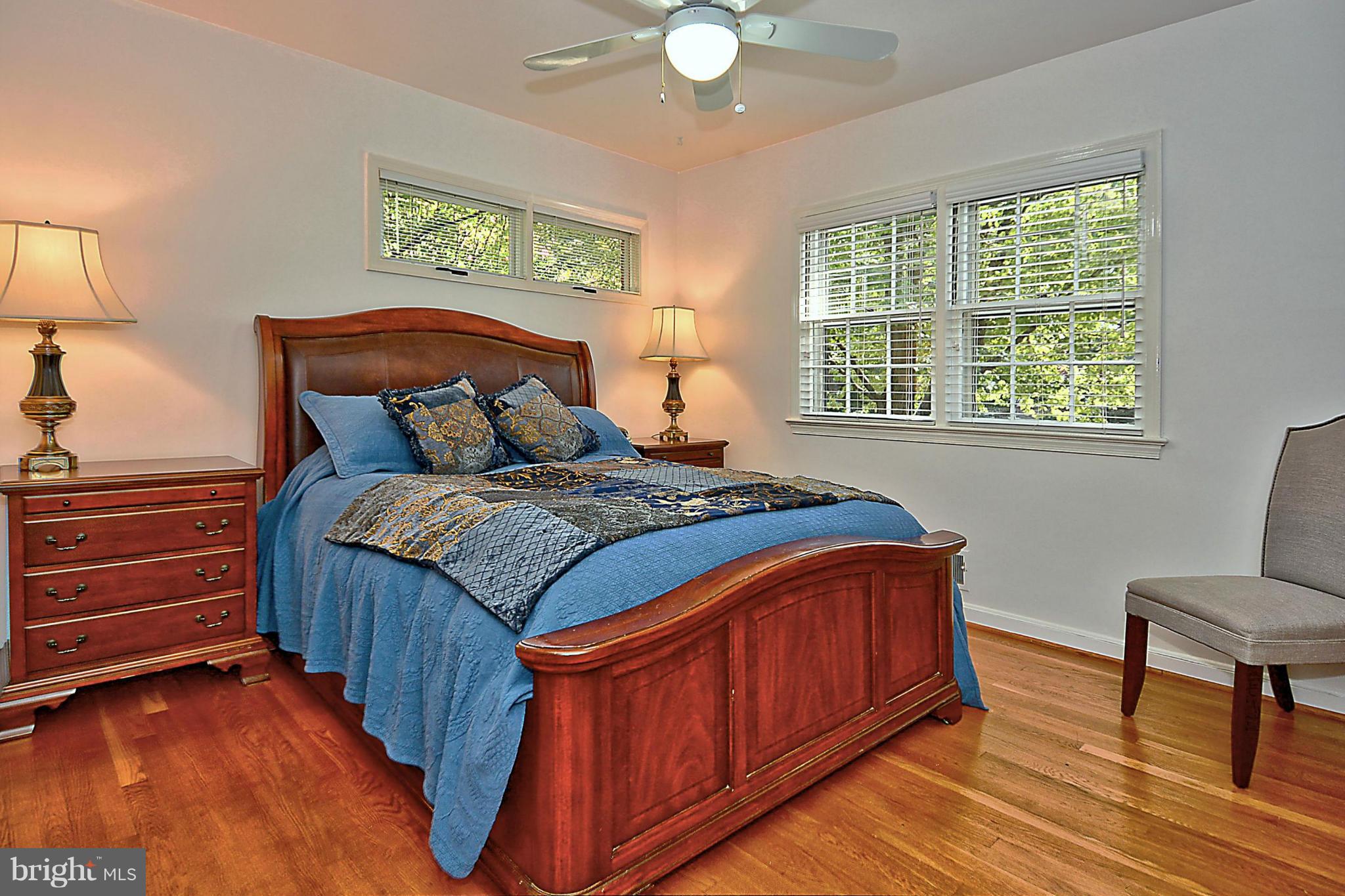 GOLF CLUB MANOR - Residential