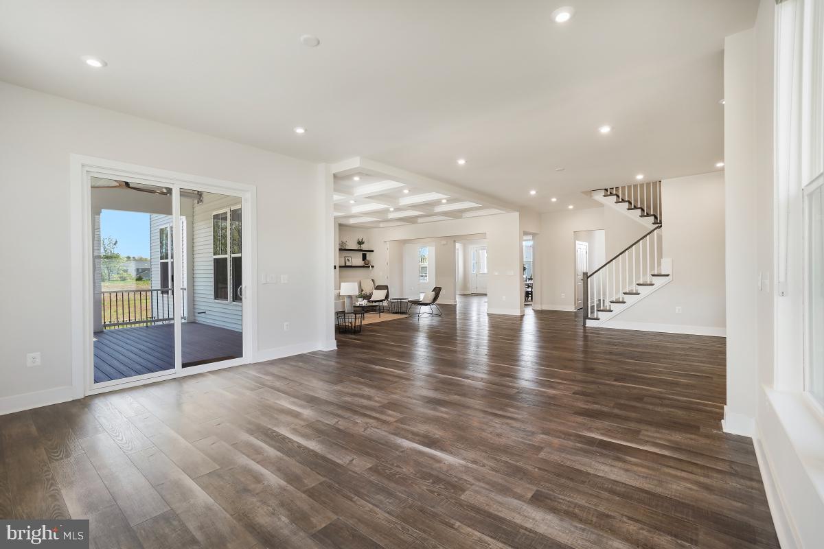 WOODBORNE PRESERVE - Residential