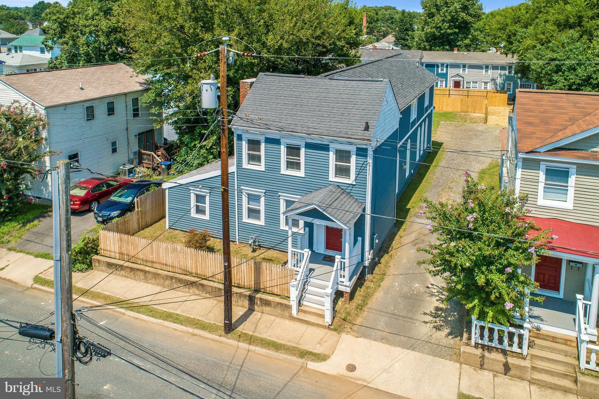 DOWNTOWN FREDERICKSBURG - Commercial Sale