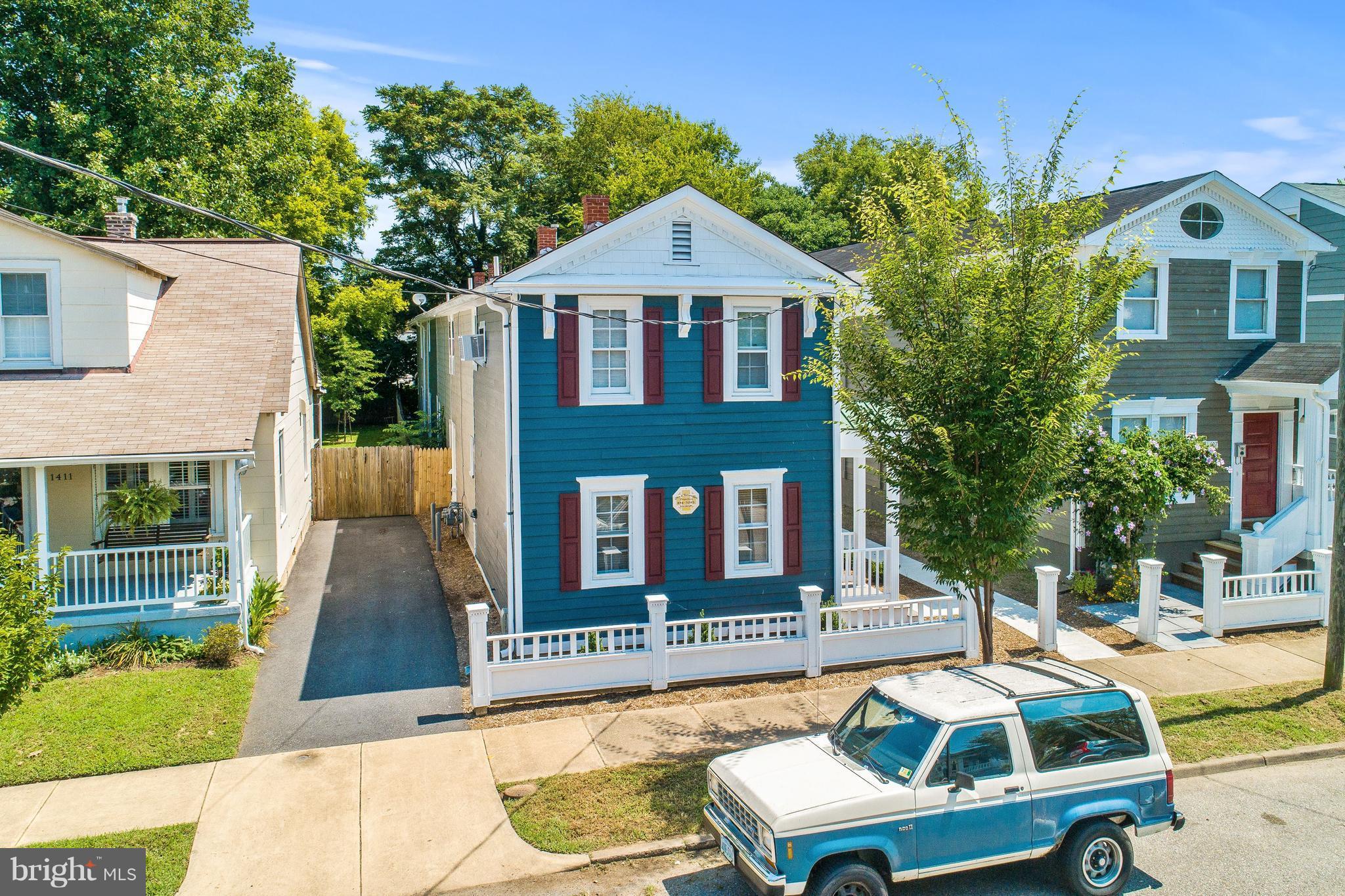 DOWNTOWN FREDERICKSBURG - Commercial Sale