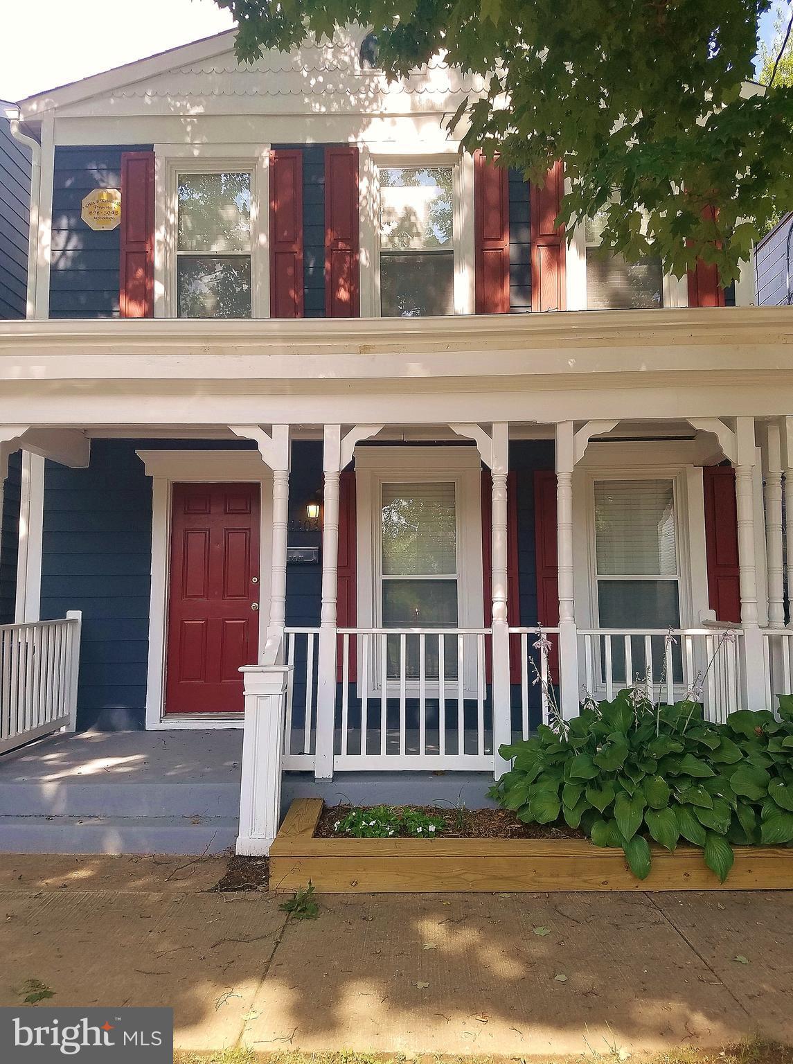 DOWNTOWN FREDERICKSBURG - Commercial Sale