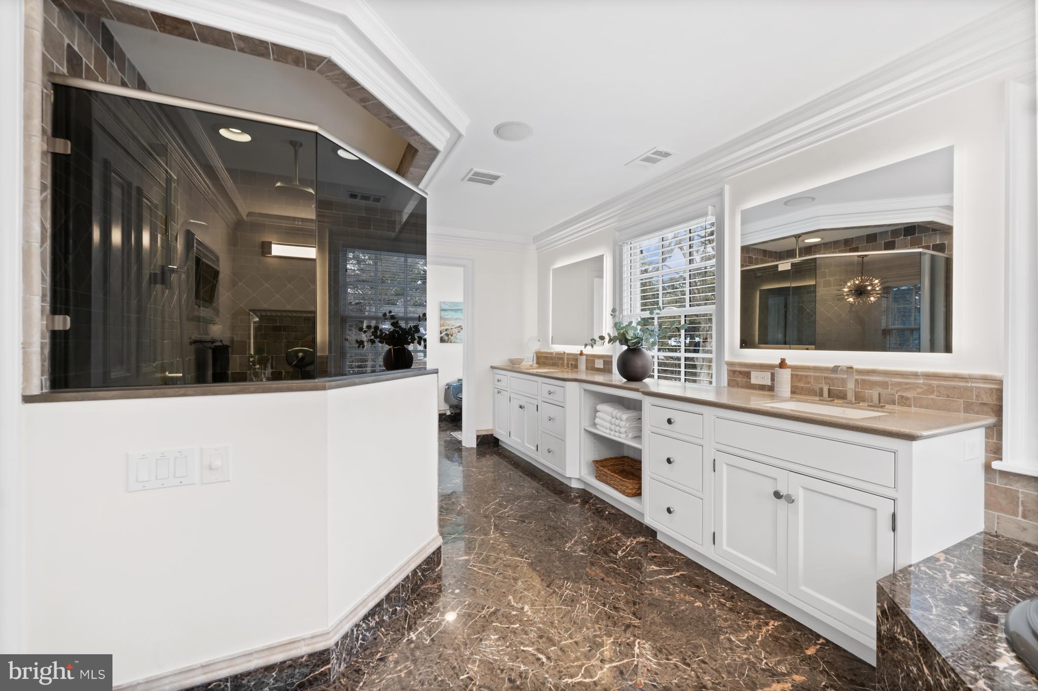 HIGHLANDS - Residential