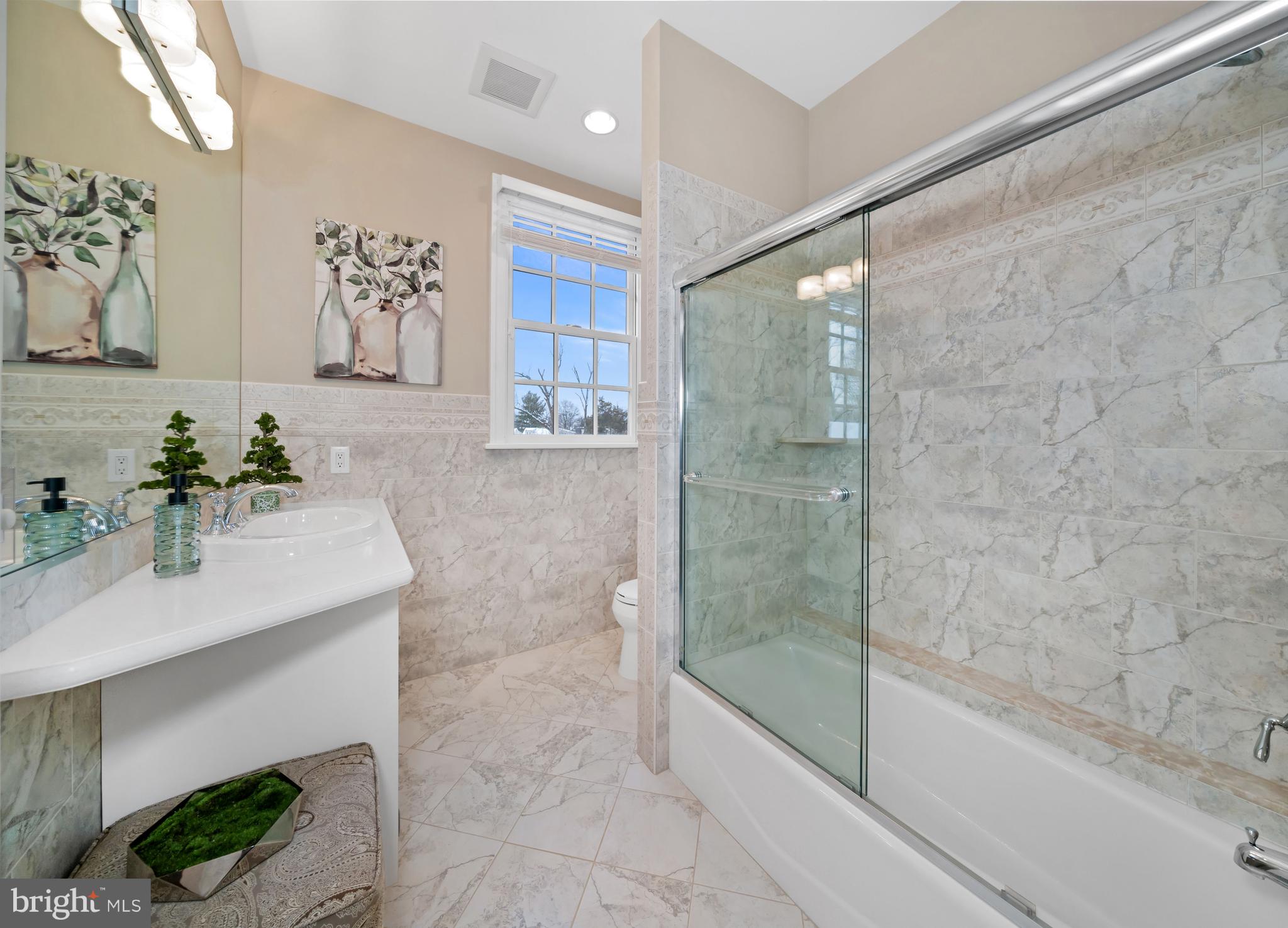 HIGHLANDS - Residential