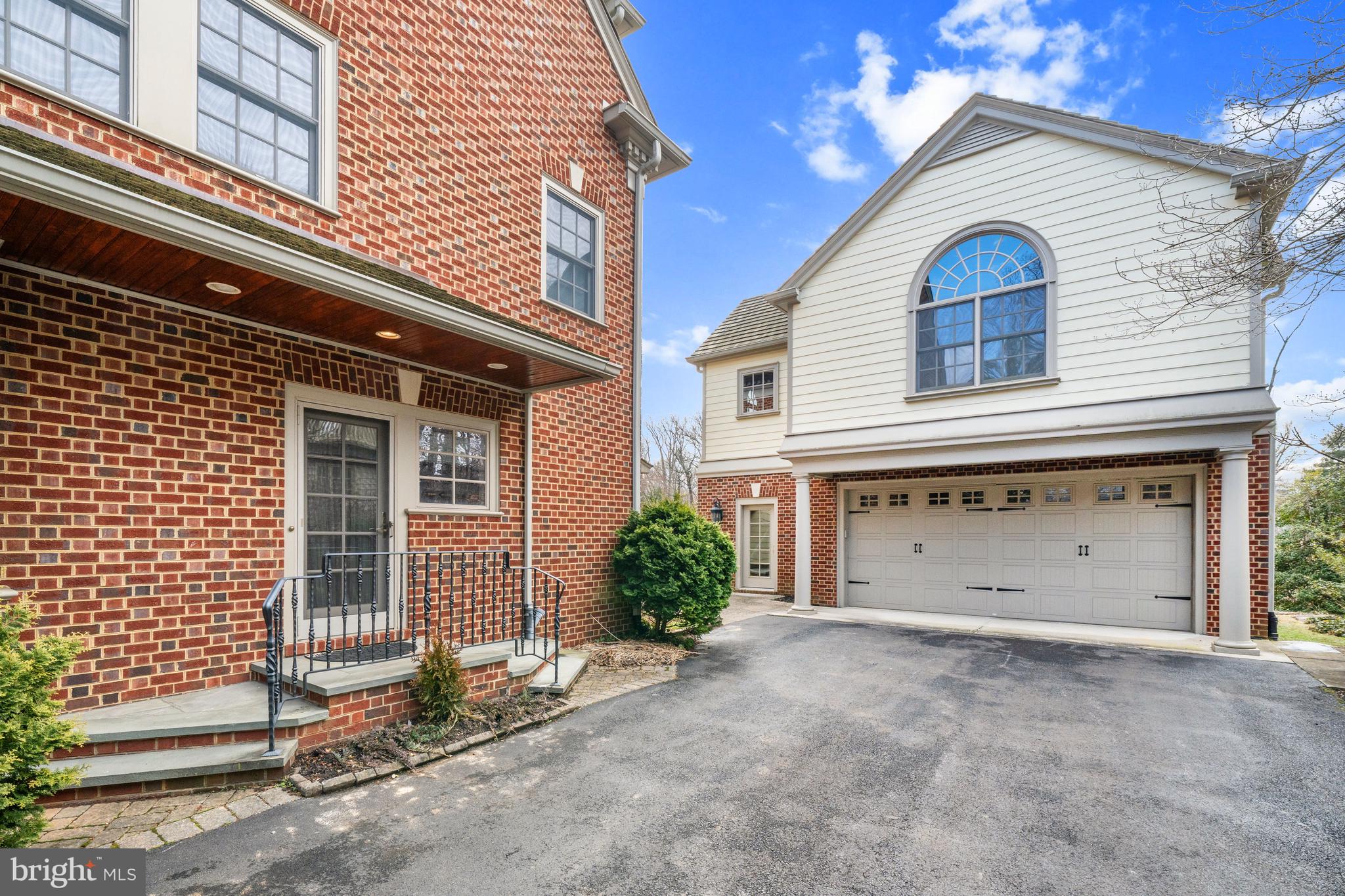 HIGHLANDS - Residential