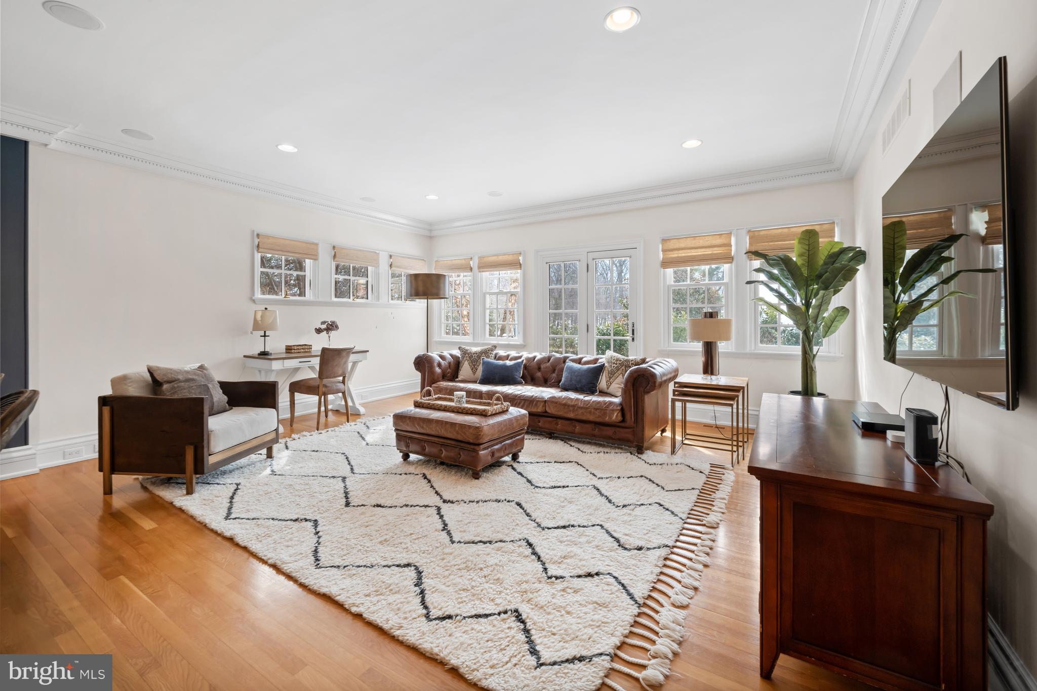 HIGHLANDS - Residential