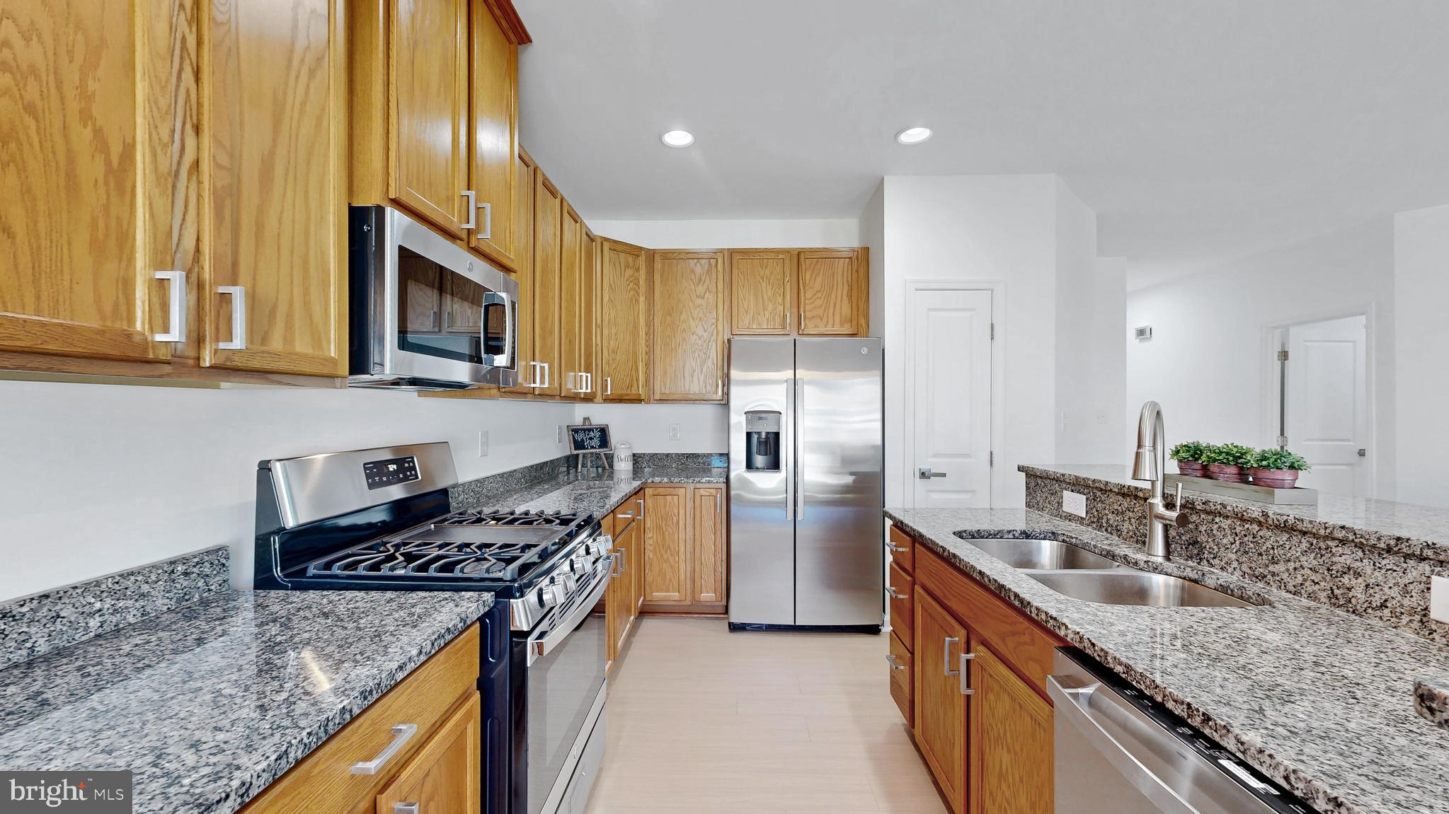 THE COMMONS AT RADISH FARM - Residential