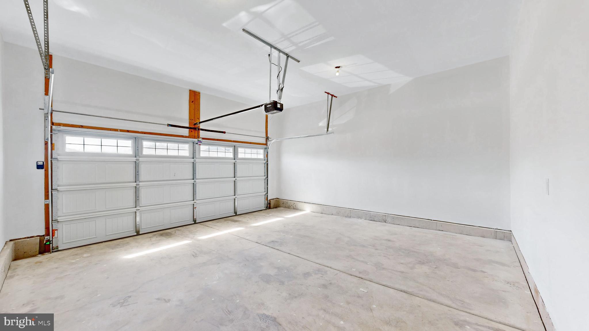 THE COMMONS AT RADISH FARM - Residential