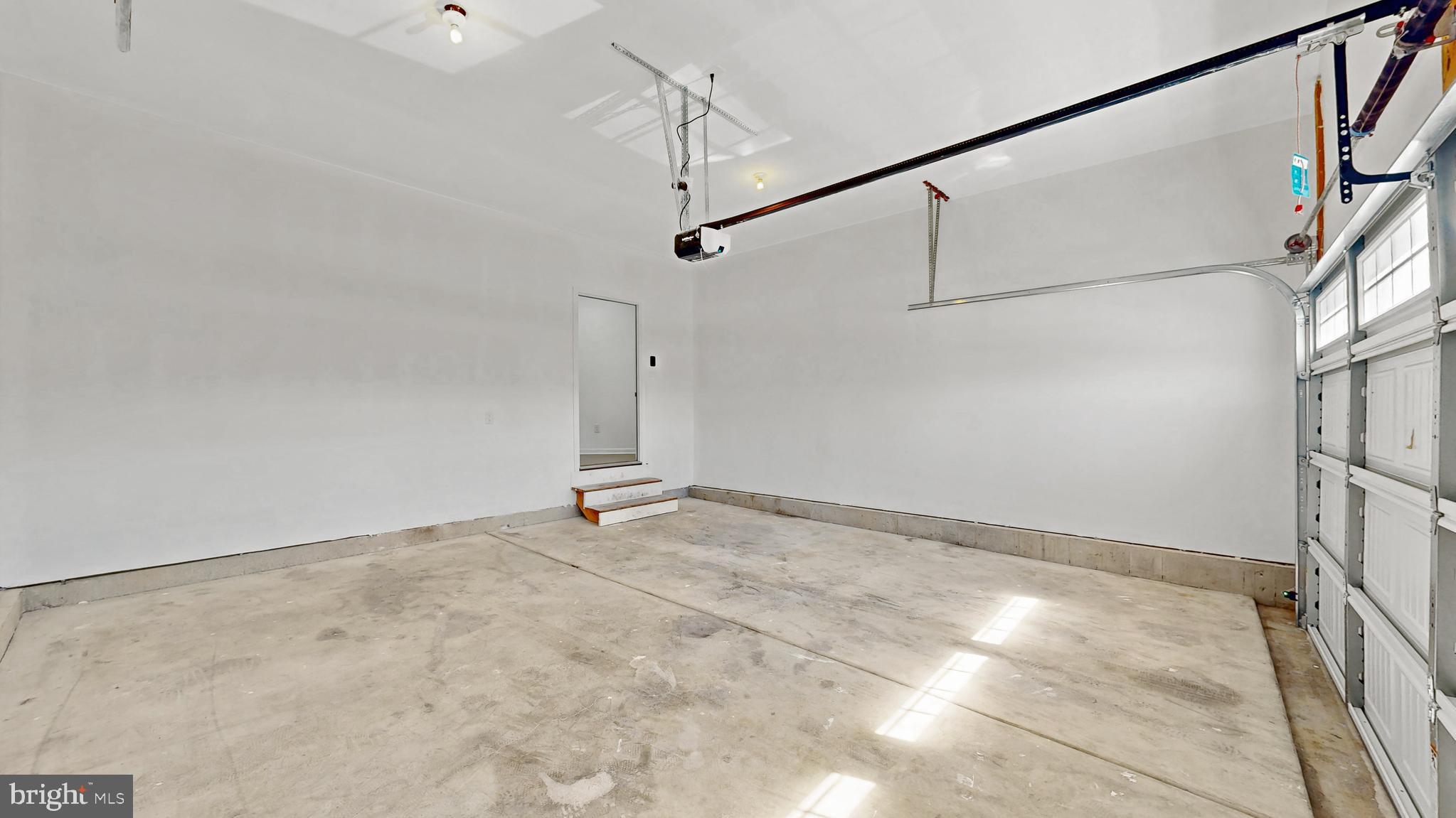 THE COMMONS AT RADISH FARM - Residential