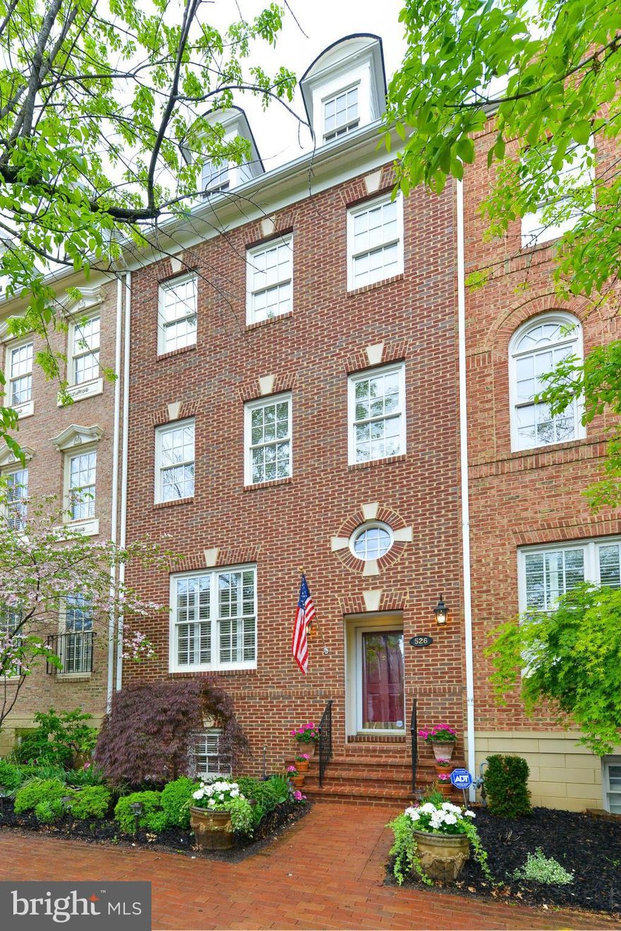 Pristine 4BR, 4.5BA house with open floor plan in Garrets Mill! Lovely living room, renovated granite-stainless kitchen with Viking appliances adjoins a wonderful family room with doors opening to the private patio.  A spacious master suite offers two walk-in closets and updated master bath. An inviting rec room features a fireplace and office area. A two car garage completes this great property.