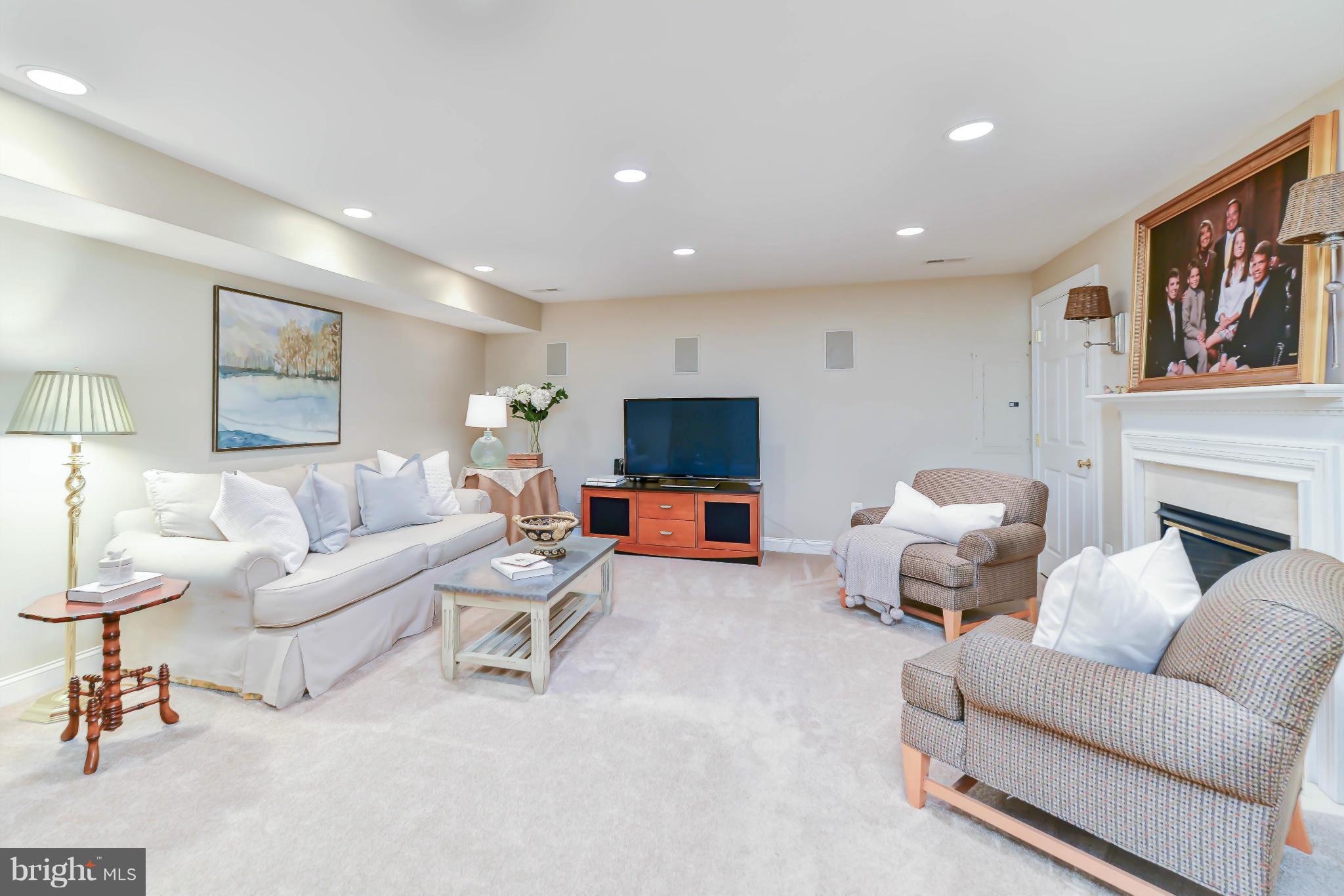 GARRETS MILL - Residential