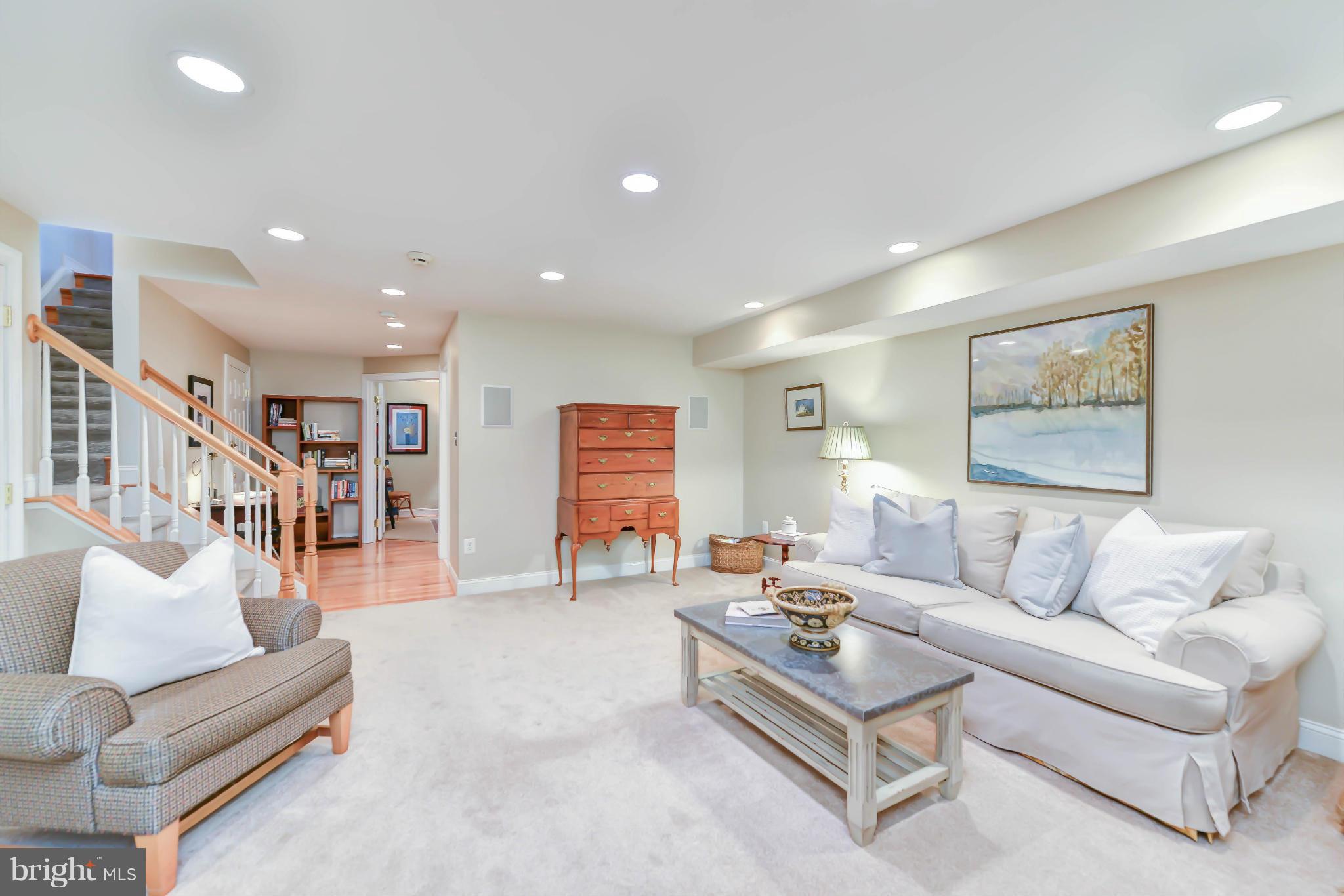 GARRETS MILL - Residential