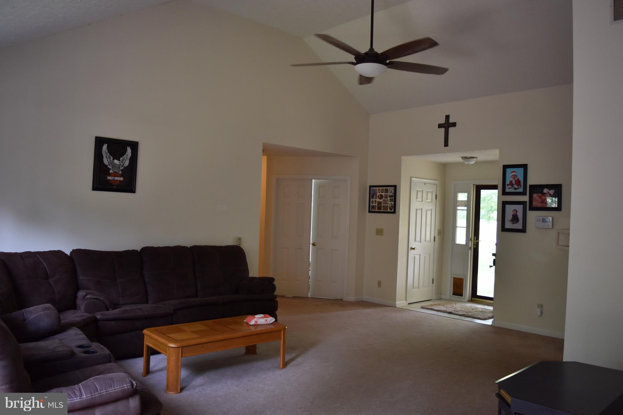 FOXCREST MANOR - Residential Lease