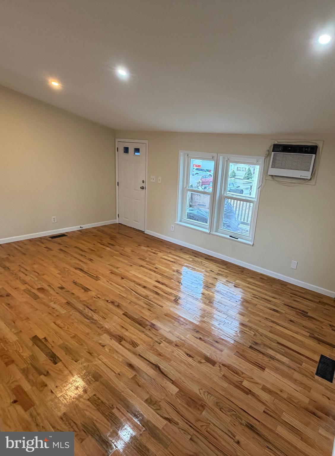 STONEY RUN - Residential