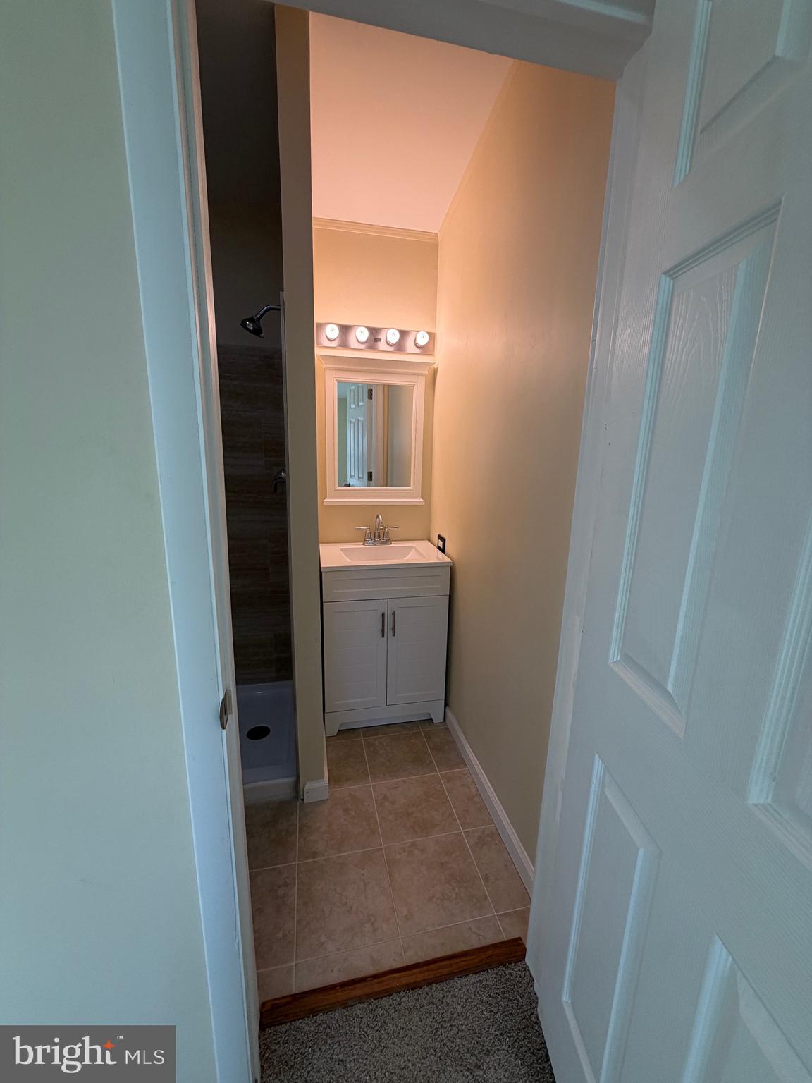 STONEY RUN - Residential