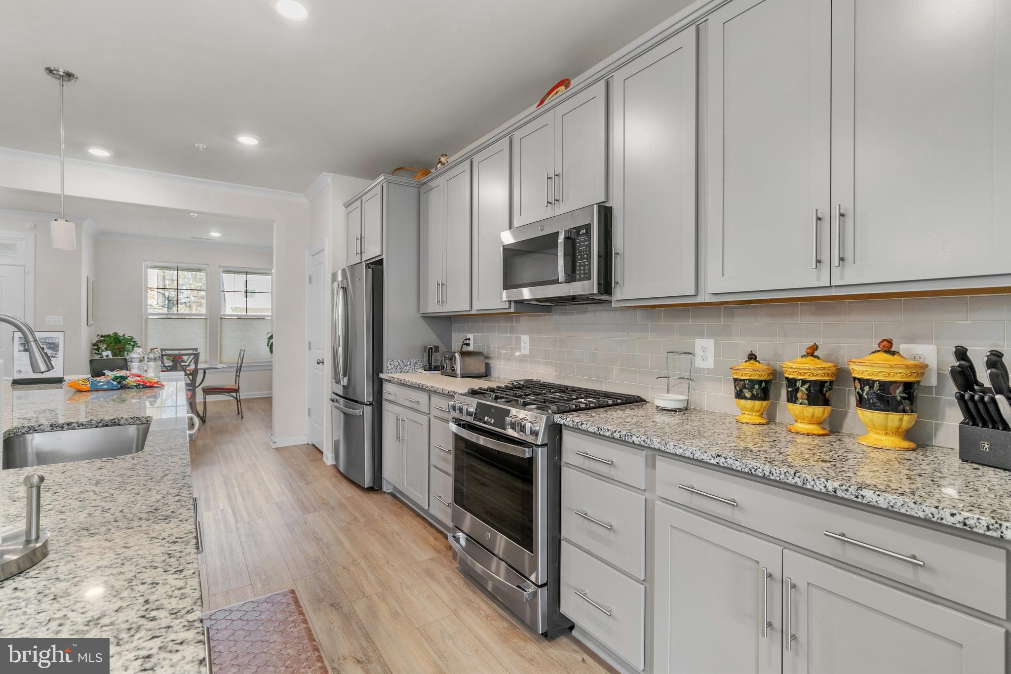 BEECHFIELD MANORS - Residential