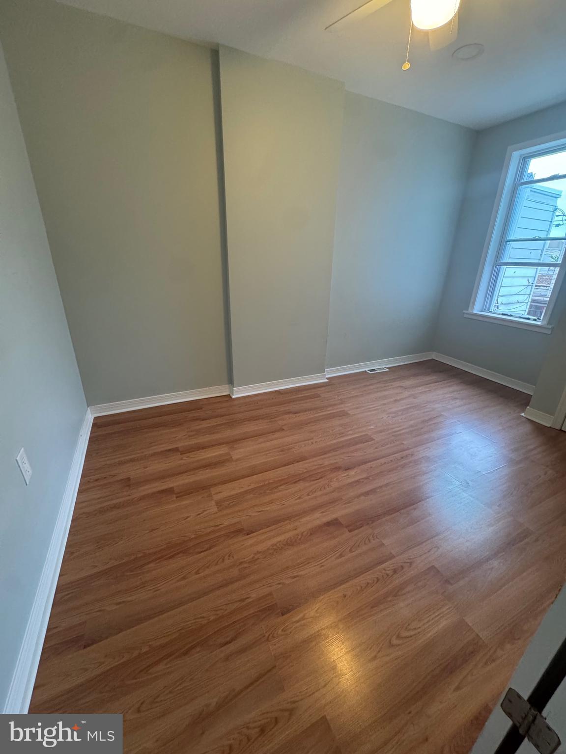 KENSINGTON - Residential