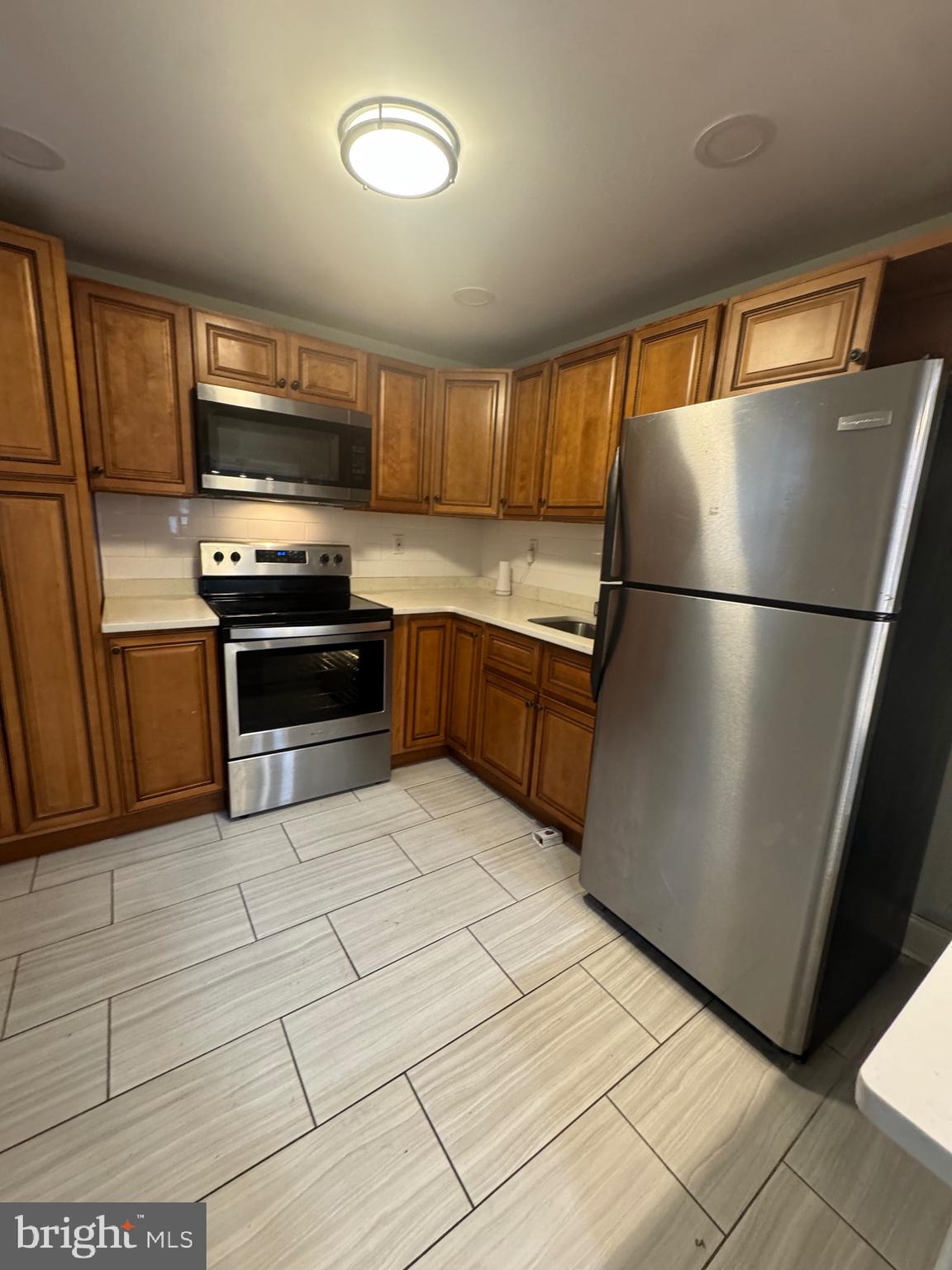 KENSINGTON - Residential