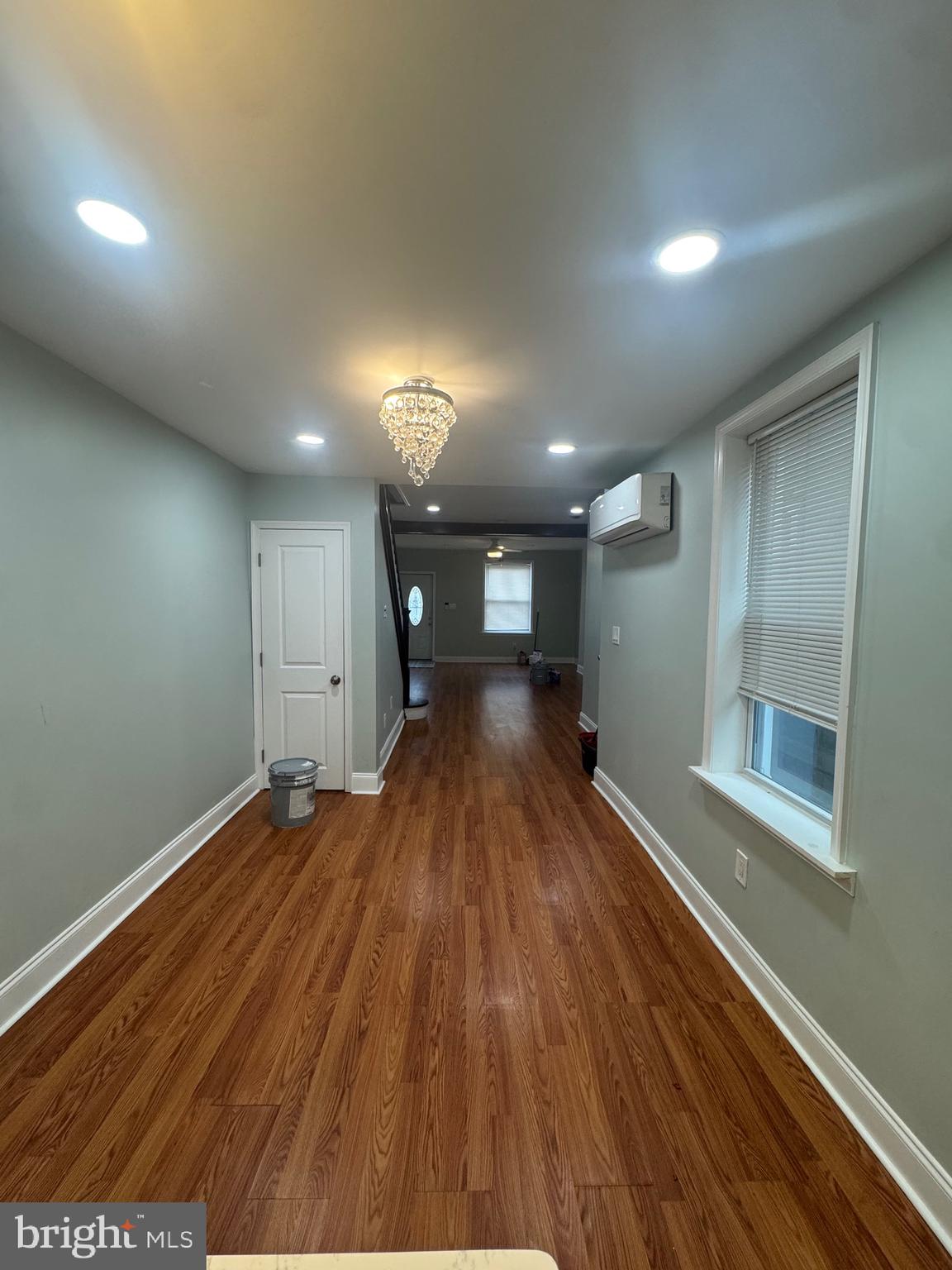 KENSINGTON - Residential
