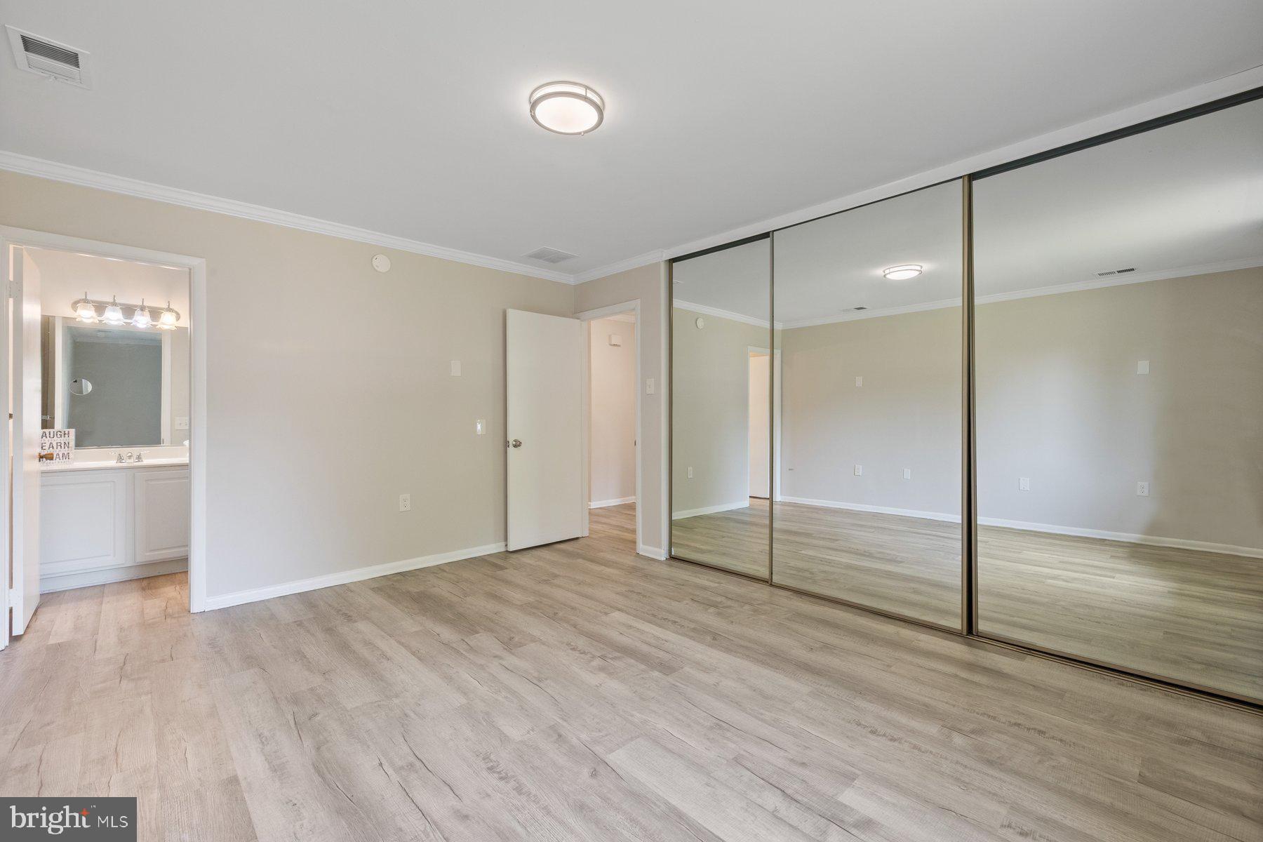 LEISURE WORLD - Residential