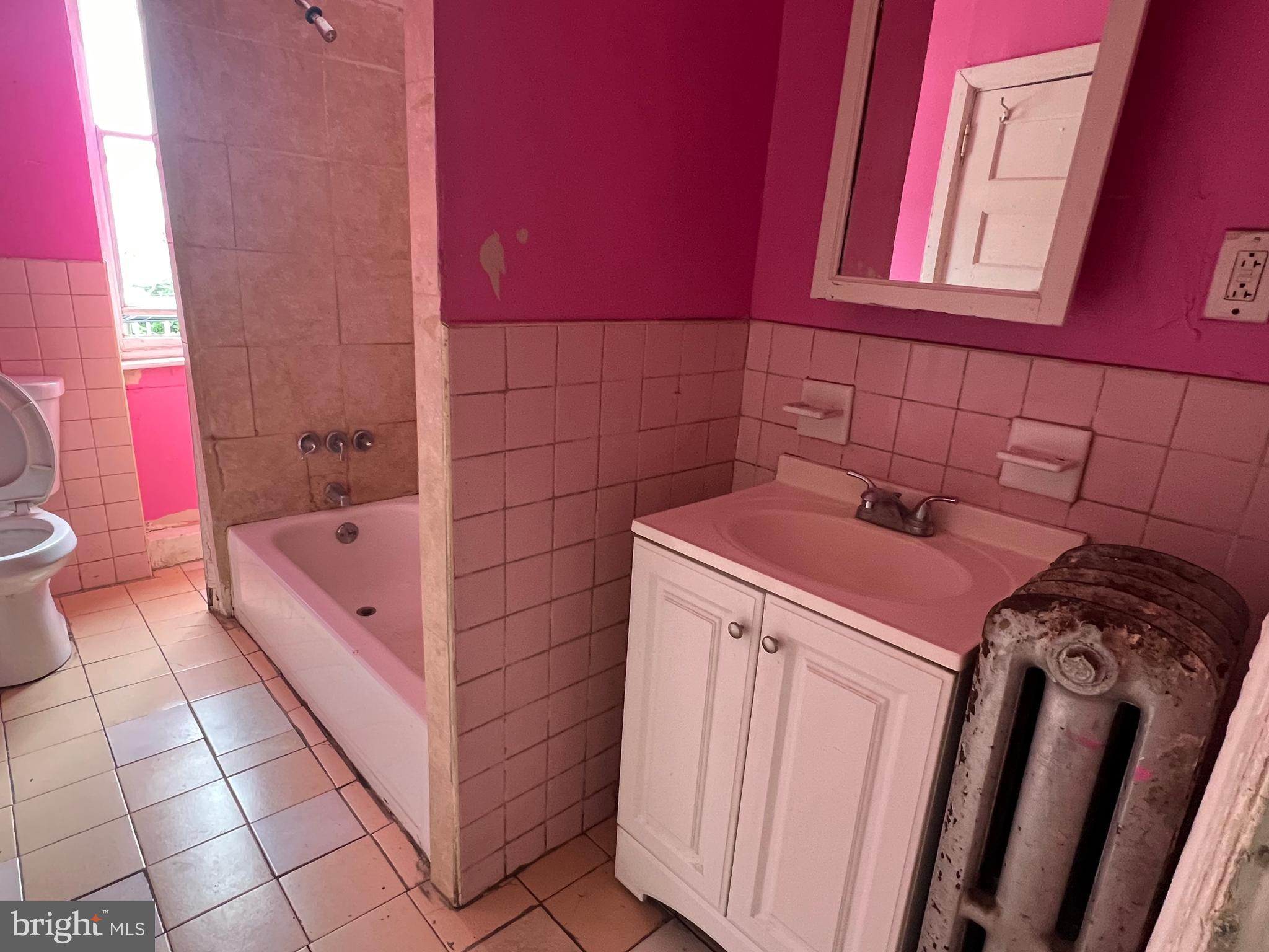 WEST PHILADELPHIA - Residential