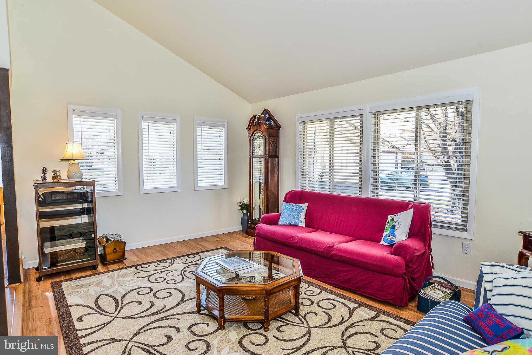 SUGARLAND RUN - Residential