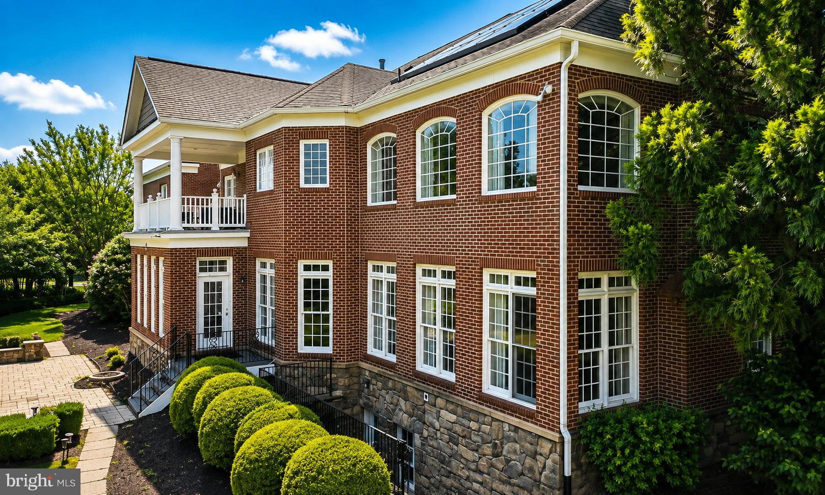 12600 HILL CREEK LANE