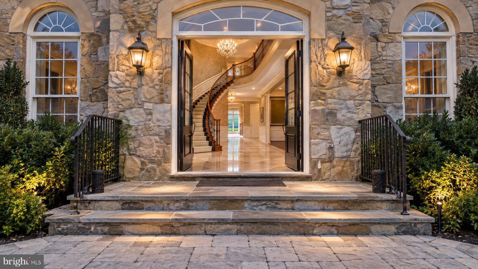 12600 HILL CREEK LANE