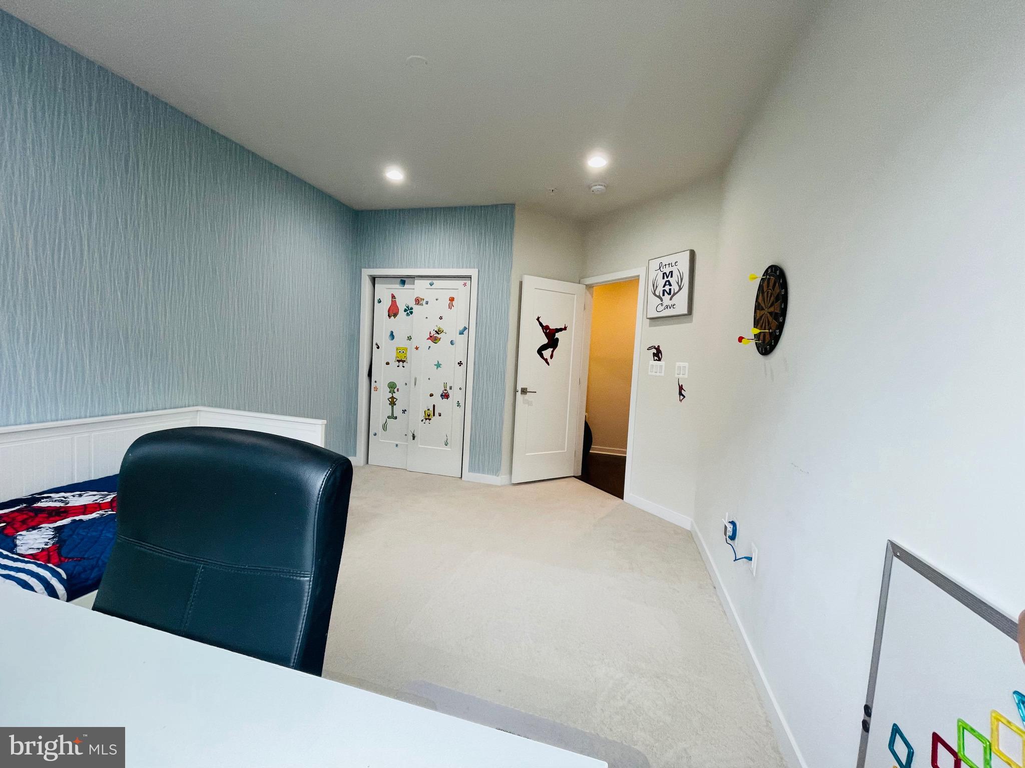 LOUDOUN VALLEY - Residential Lease