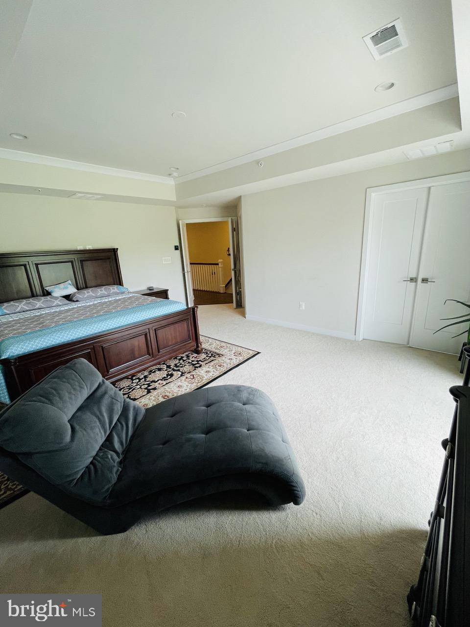 LOUDOUN VALLEY - Residential Lease