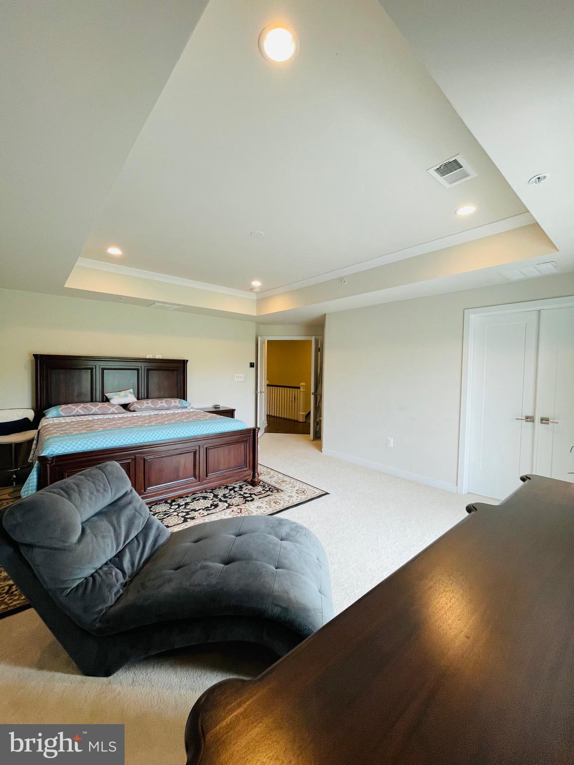 LOUDOUN VALLEY - Residential Lease