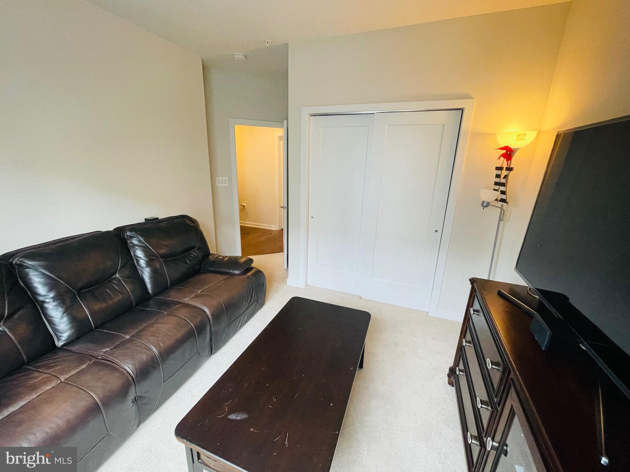 LOUDOUN VALLEY - Residential Lease