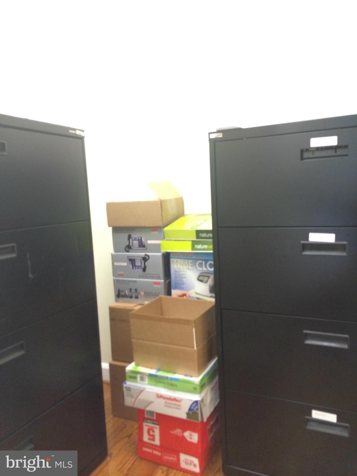 GREENBELT COURT - Commercial Lease