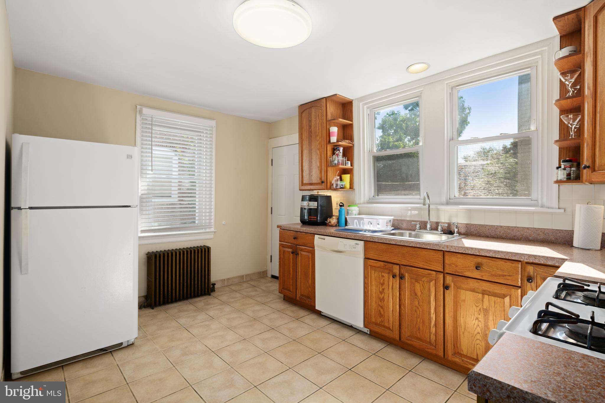 MANAYUNK - Residential Lease
