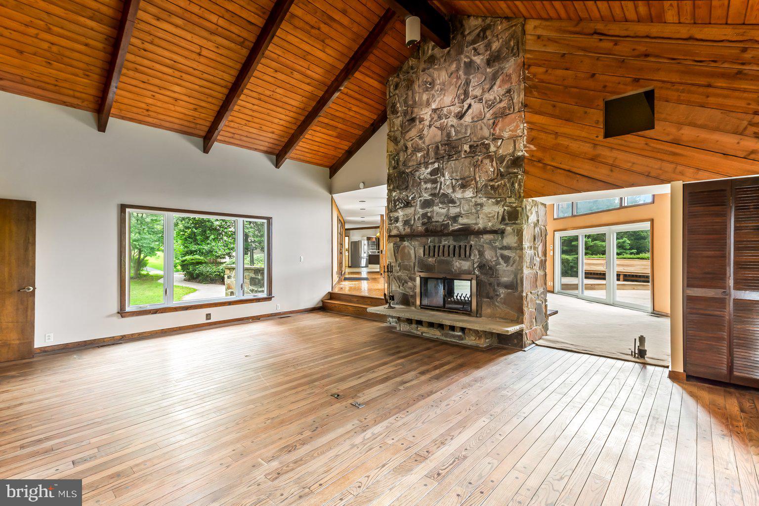 GREENLANDS HUNT VALLEY - Residential