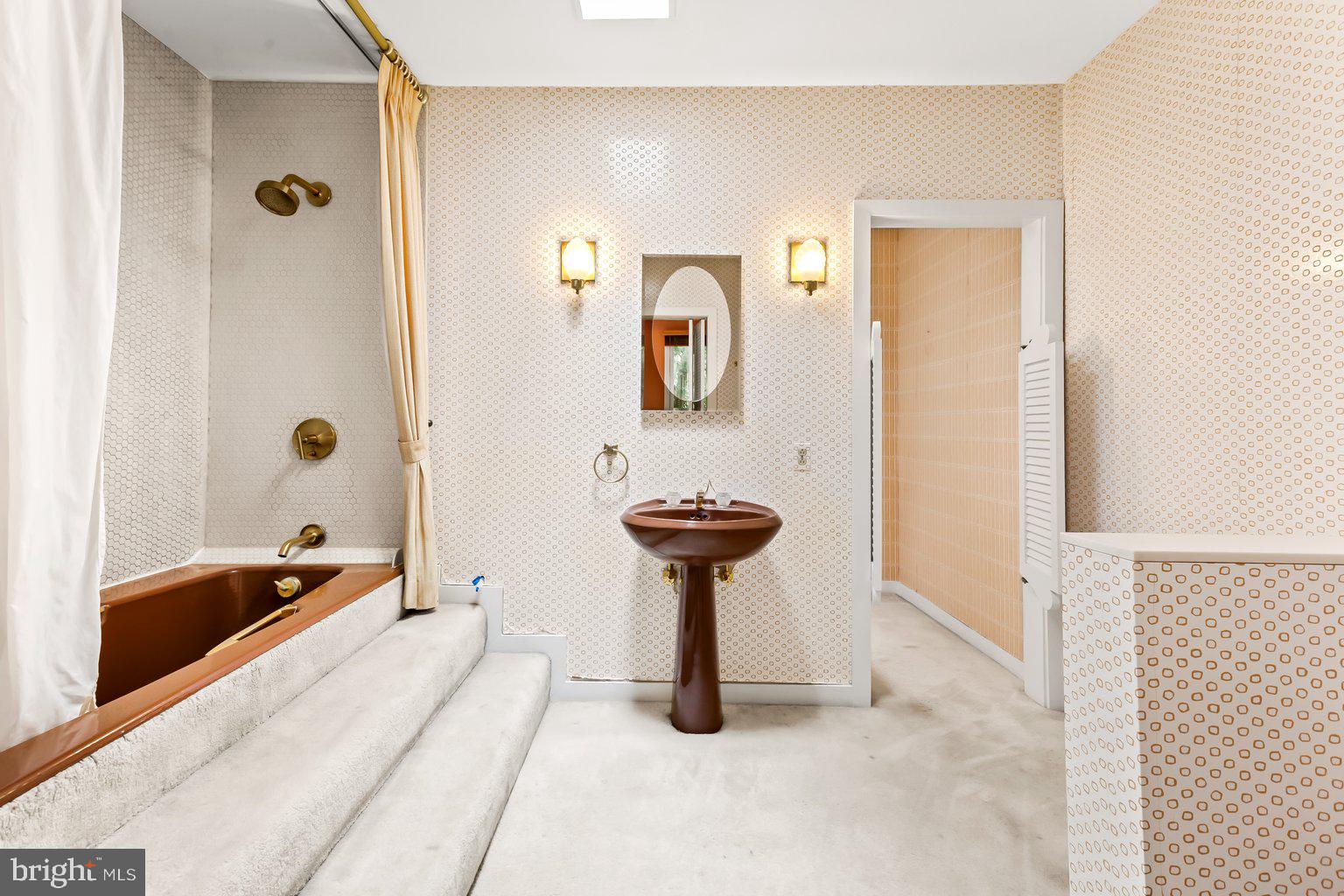 GREENLANDS HUNT VALLEY - Residential