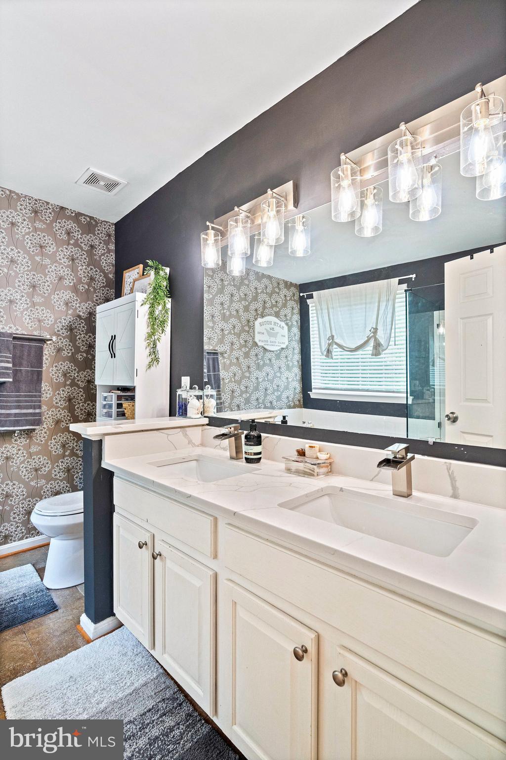 ASHLAND - Residential Lease