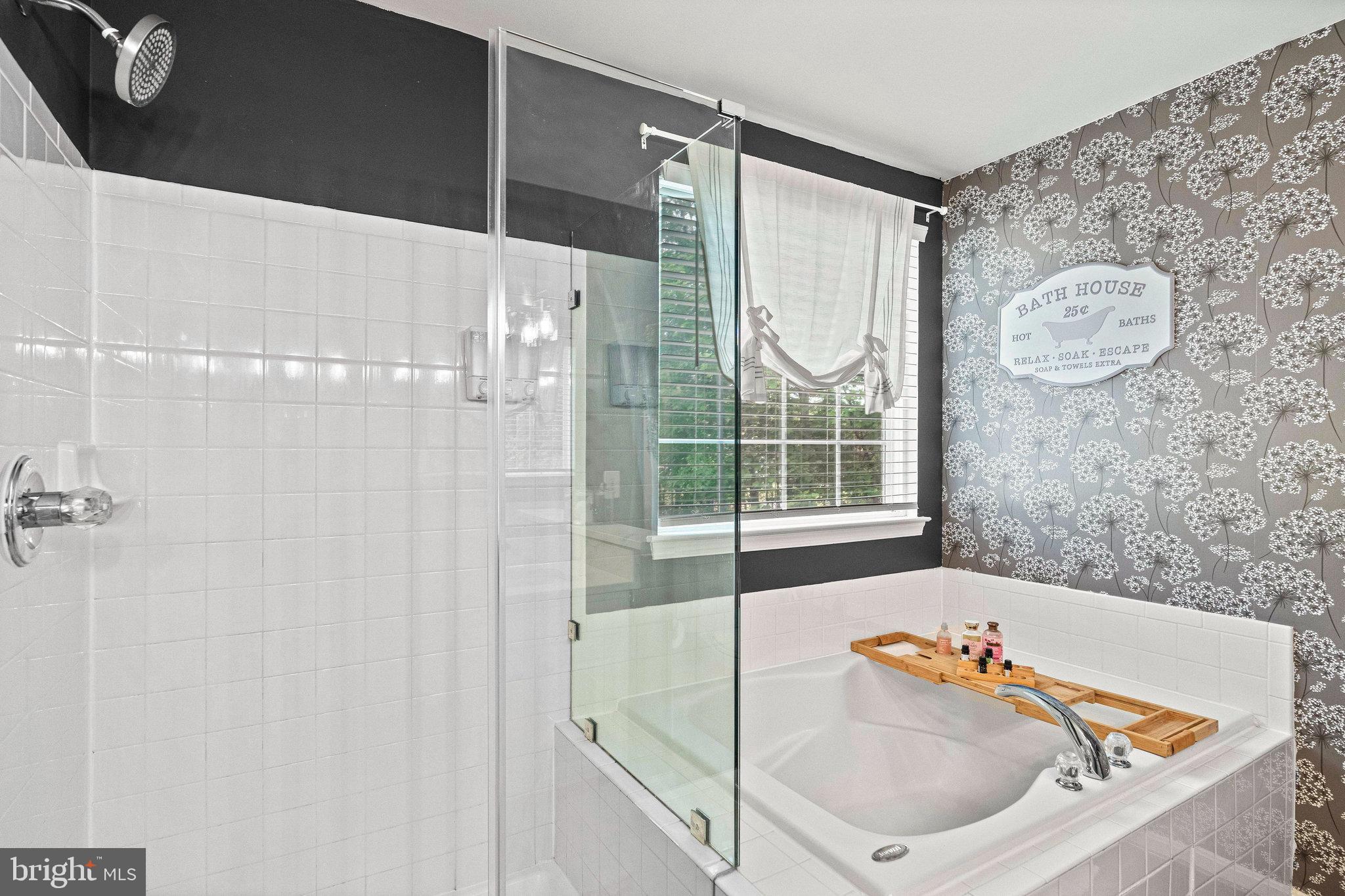 ASHLAND - Residential Lease