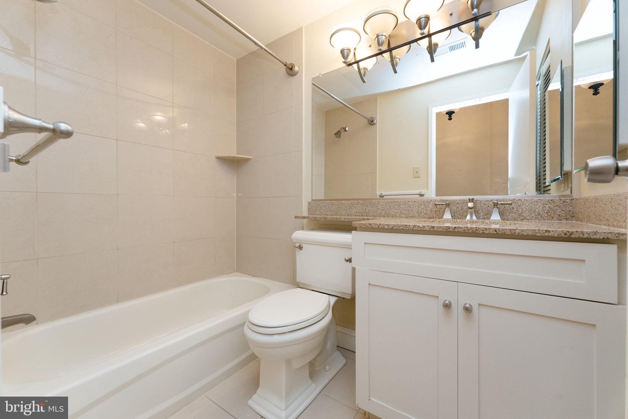 FITLER SQUARE - Residential Lease